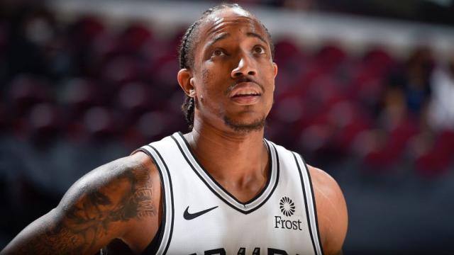 开云体育注册-马刺生涯进入倒计时？德罗赞对所有去向持开放态度